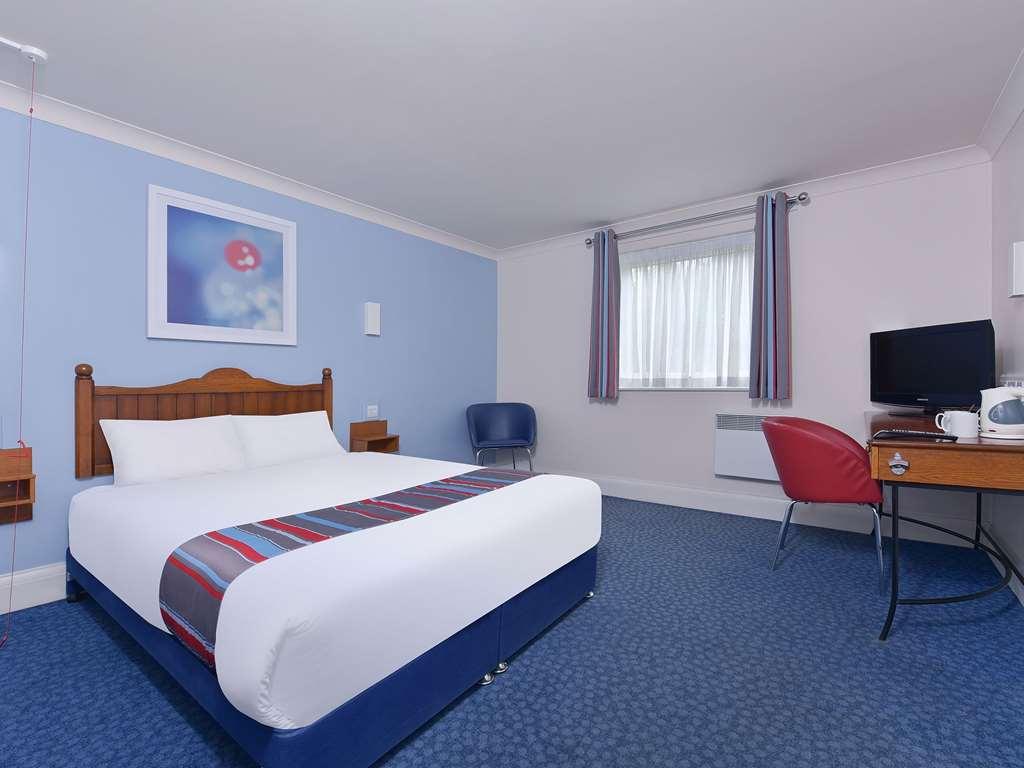 Travelodge Bromsgrove Marlbrook Номер фото